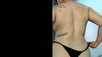 Beautiful curvy teen shows off her big natural tits and sexy ass.