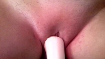 Astonishing ejaculation from a well-endowed man and intense penetration