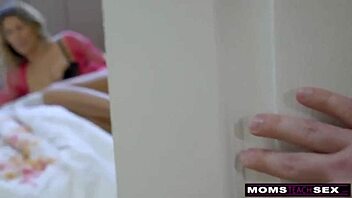 hot stepmom teasing and fucking 😏