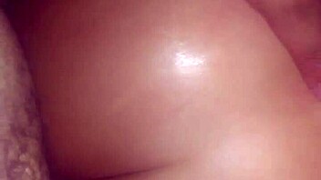 Milf with Big Ass Experiences First Anal Assfucking