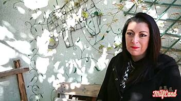 yvanna milf loves fucking