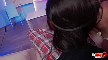 Young latina gives handjob and blowjob