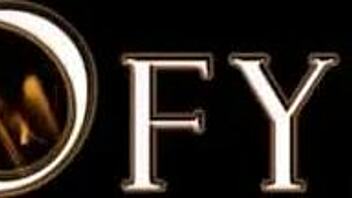 Man, Roxie Sinner's natural tits are perfect for wiener hugs!