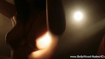 this exotic asian babe is just my type for solo fun