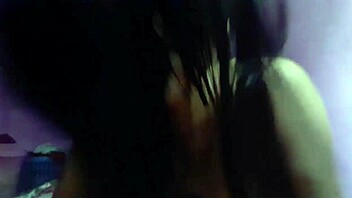 A solas con mi hermanastra haciendo putadas