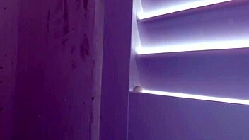 Look how my pussy drips during italian couple's public masturbation.