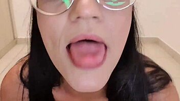 Hidden camera catches hot neighbor stripping and seducing with her ass!