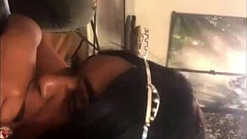 Blu mere boldly shows girlfriend how to suck dick on live