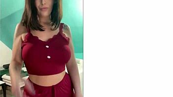 Worship the goddess now