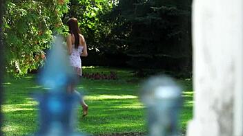 Glam beauty riding or getting pounded outdoors?