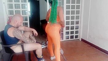 i want personalized classes to seduce instructor on balcony