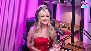 a giselle berdnarski deixou a monique bertolini com muito tes�o