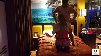 peruanita en corset rojo 🔥