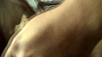 Can These College Amateurs Handle a Group Cumshot After Handjobs?