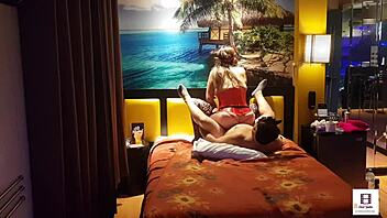 peruanita en corset rojo 🔥