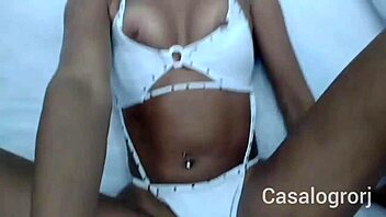 Marido Coorno Atrapalha Comedor De Gozar Com Ci�mes Da Esposa Novinha