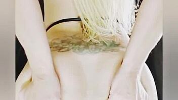 Blonde Tattooed Babe Fisting Her Big Ass Anal