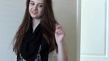 Classy Realtor Babe Shows Off Her Beautiful Body At Work!