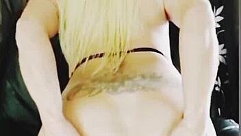 Blonde Tattooed Babe Fisting Her Big Ass Anal