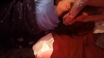 fodo a boca dela no deepthroat