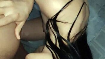 Beautiful Colombian Babe Fulfills Sex Challenge for Cash