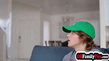 Jessie Saint's teen 18+ day means getting Jay Romero's big gift?