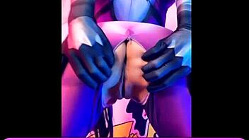 Widowmaker fucks anal with toys in Overwatch cosplay