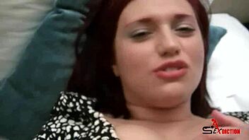 redhead lulu sucks jose's big dick in public 😏💦