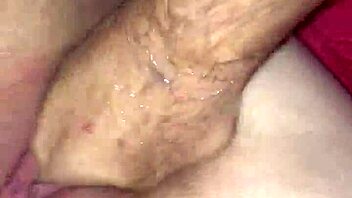 Husband fists wife hard till she squirts in orgasm 😩💦