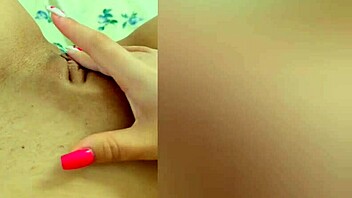 Petite 18+ asian lesbian spreads legs for orgasm