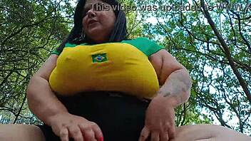 Naughty cheerleader Mary Jhuana cums outdoors with dildo