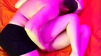 Fuck my hot new girlfriend now!