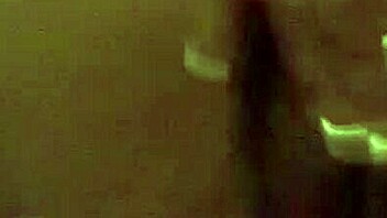 Rubbing Pussy to Intense Orgasm!