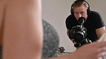 Főzőshow háziasszony Jennifer Mendez abbahagyja a forgatást intenzív dupla faszos baszásra a szetten!