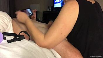 Jenna Jaymes casually sucks big cock from front and back