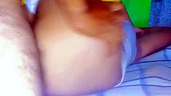 fucking my ex, breaking her tight pussy with shampoo bottle till orgasm