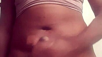 Bookiee Making Herself Cum On Big Shecock 😍