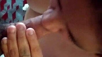 that milf really knows how to suck, making it so casual and fun