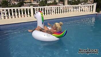 Aviva rocks masturbates on unicorn with big tits and ass 😊