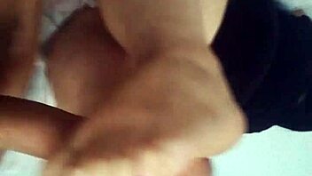 Naughty foot play with a full-figured partner