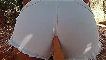 Wild ride: Indian babe gets her ass pounded on the balcony