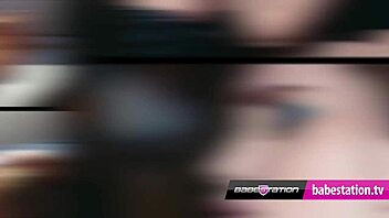 Uk teen Megan Rox masturbating after class 😏