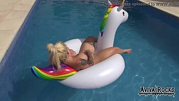 Aviva rocks masturbates on unicorn with big tits and ass 😊