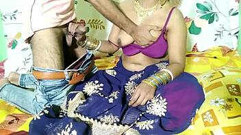 Neighbor boy bangs newly married wife after steamy oral in Hindi voice