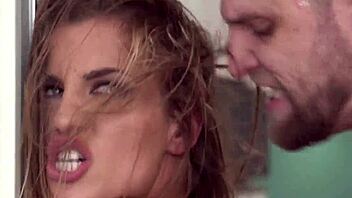 Silvia Dellai Gets Assfucked Roughly By Vince Karter.