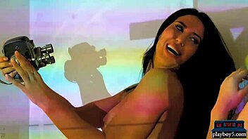 Portuguese and Canadian brunettes, are you hot lesbian babes?