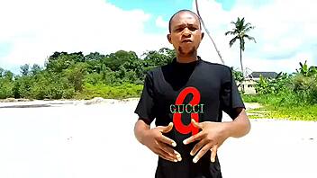 as fuel price increases i fuck pump attendance so hard so she can be giving me free fuel