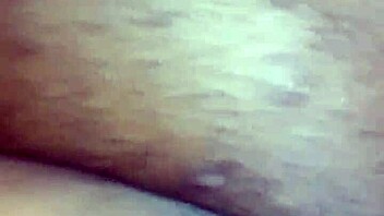 Big Ass Wife Cheats On Husband At Park