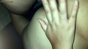 Married woman gets naughty in homemade video