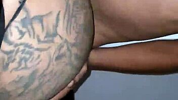 Kamilly Campos had her panties torn by a hungry client!